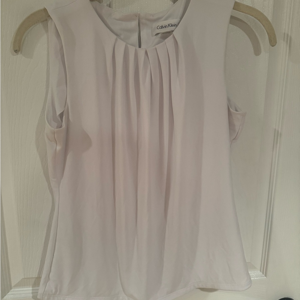 Calvin Klein Women's Cream Pleated Blouse